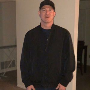 Meet your Posher, Jonathan